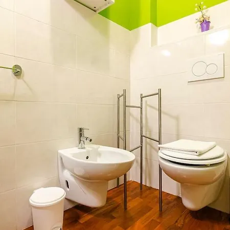 Bidibo Apartment, In Centro Comodo Stazione Bolonya