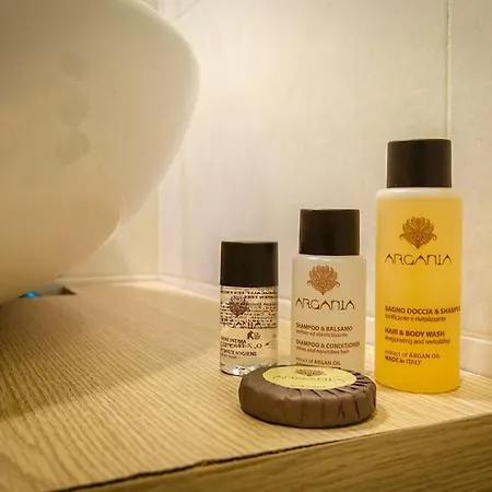 Daire Bidibo Apartment, In Centro Comodo Stazione