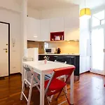 Bidibo Apartment, In Centro Comodo Stazione 公寓