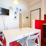 公寓 Bidibo Apartment, In Centro Comodo Stazione *