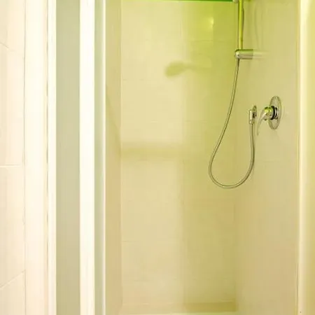 Bidibo Apartment, In Centro Comodo Stazione Lejlighed